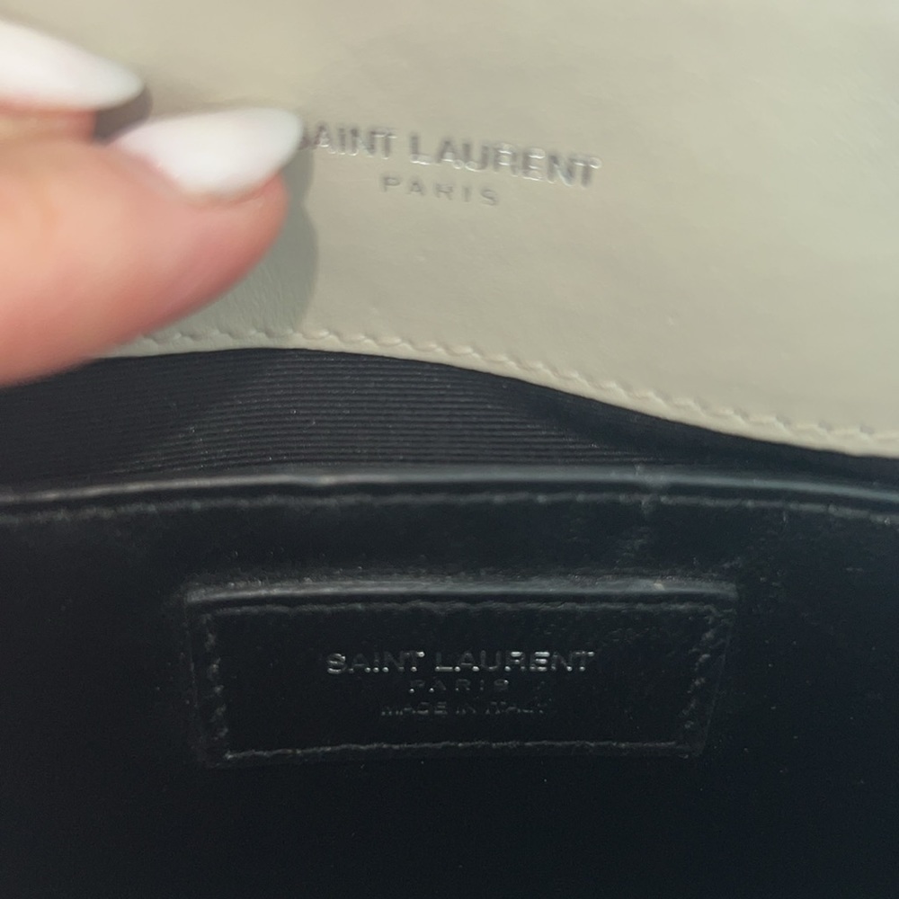 Saint Laurent Monogram Matelassé LouLou Bagel - Picture 8 of 10